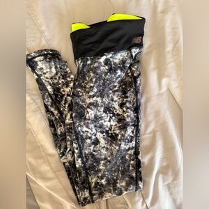New Balance Black and White Patterned Leggings